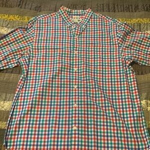 Men old navy button up shirt